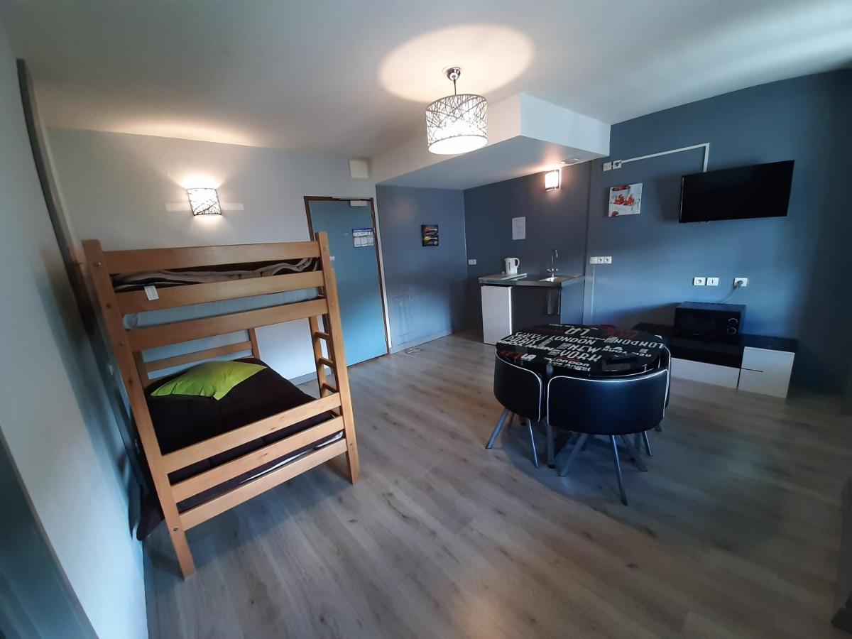 Hotel De La Vallee Ornans Zewnętrze zdjęcie