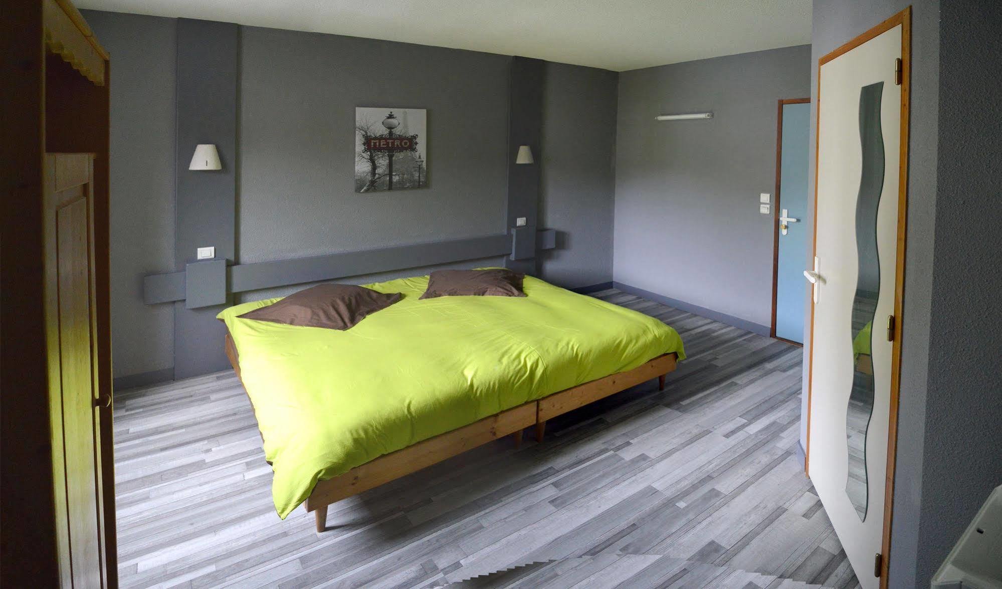 Hotel De La Vallee Ornans Zewnętrze zdjęcie